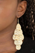 Circle hammered dangle