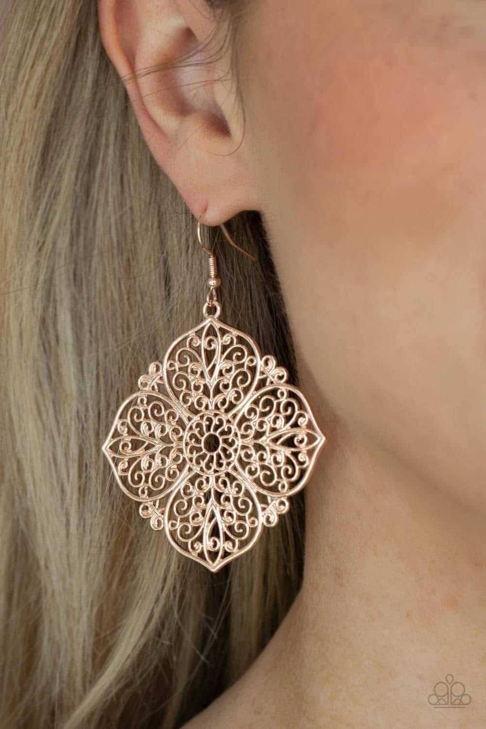 Dubai rose gold