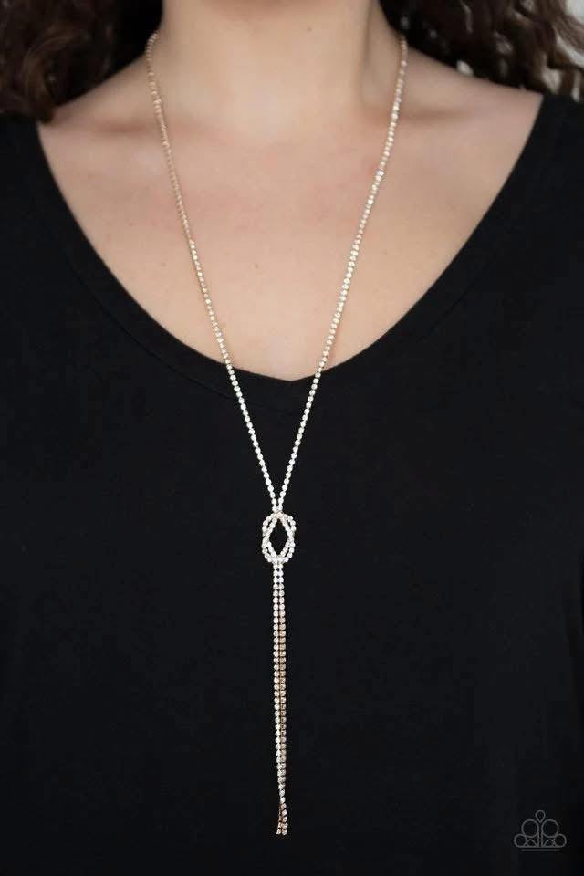 Knockout knot gold